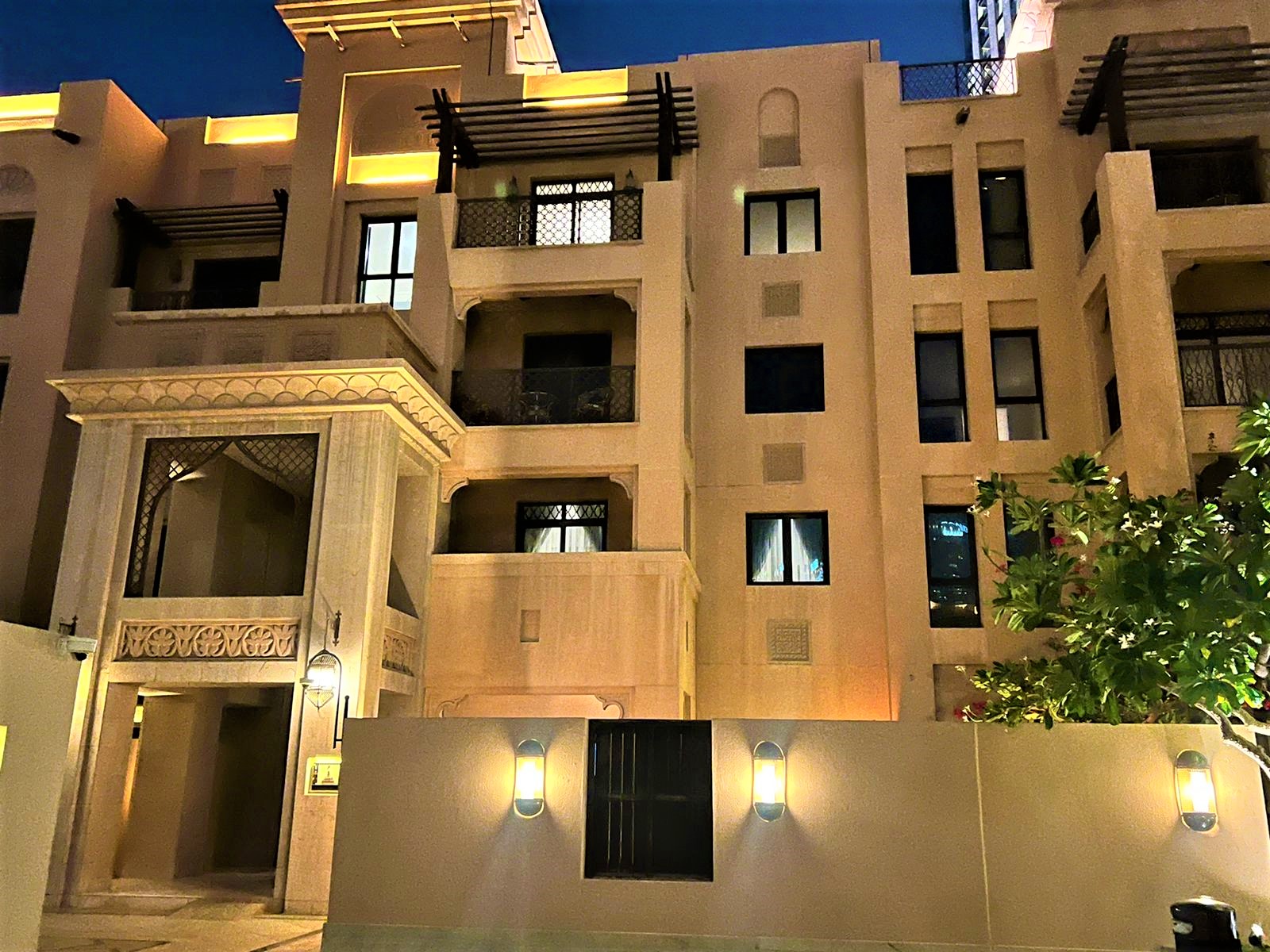 Apartment-for-sale-in-Zanzebeel-Old-Town-Downtown-Dubai-12